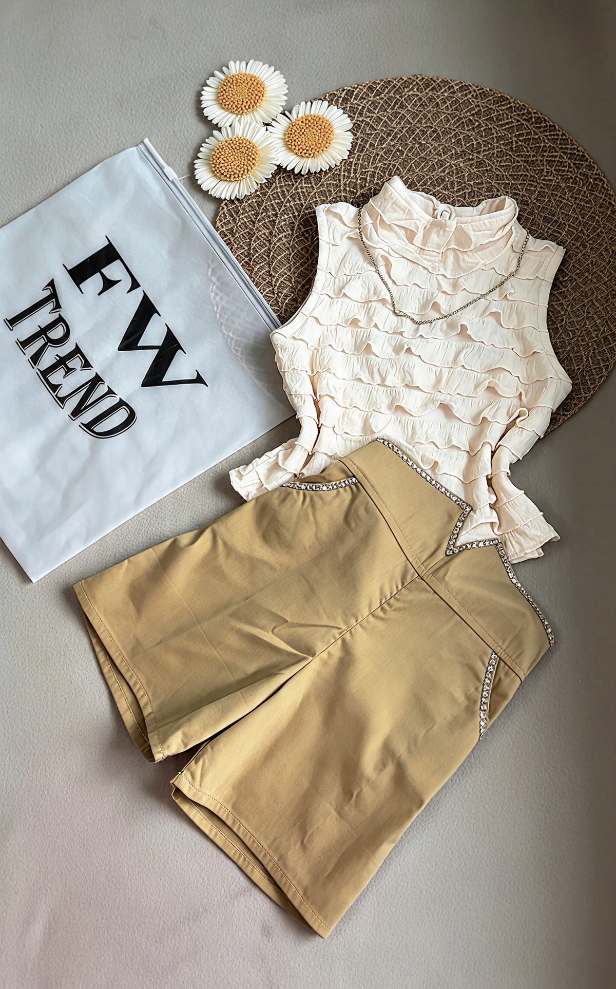 Ruffle style top with short