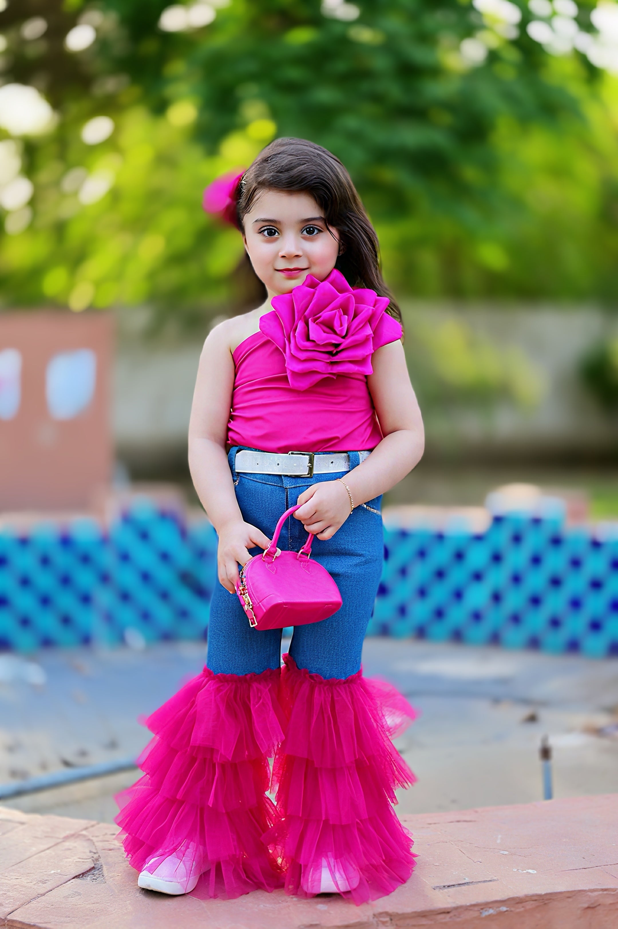 3D Floral style top with a denim pant