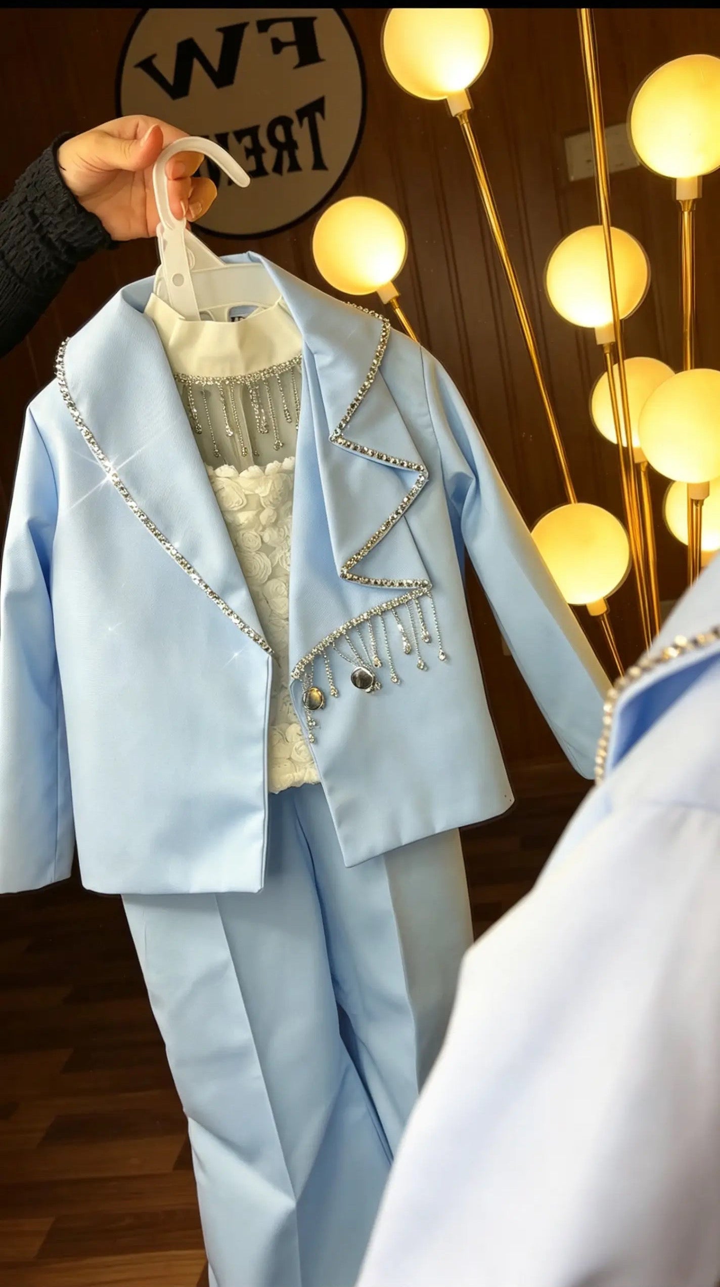 Luxury 2 piece Pant coat set( Top not included)