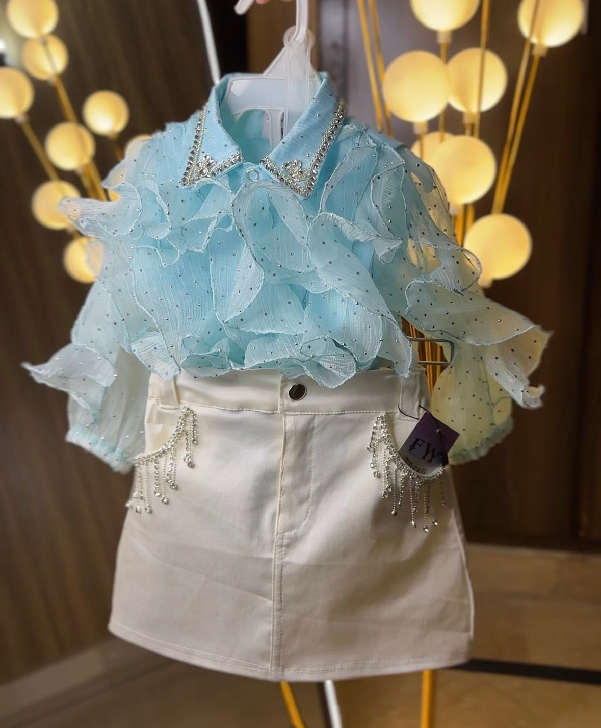 Full flary ruffle stone shirt with long skirt