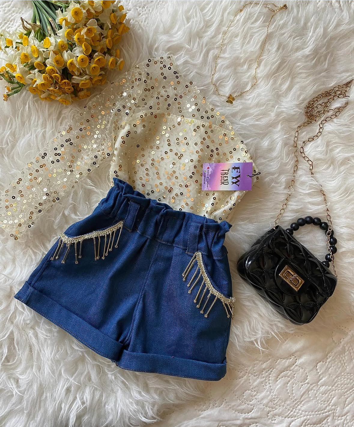 cutdana 1 hand top with trendy fancy short