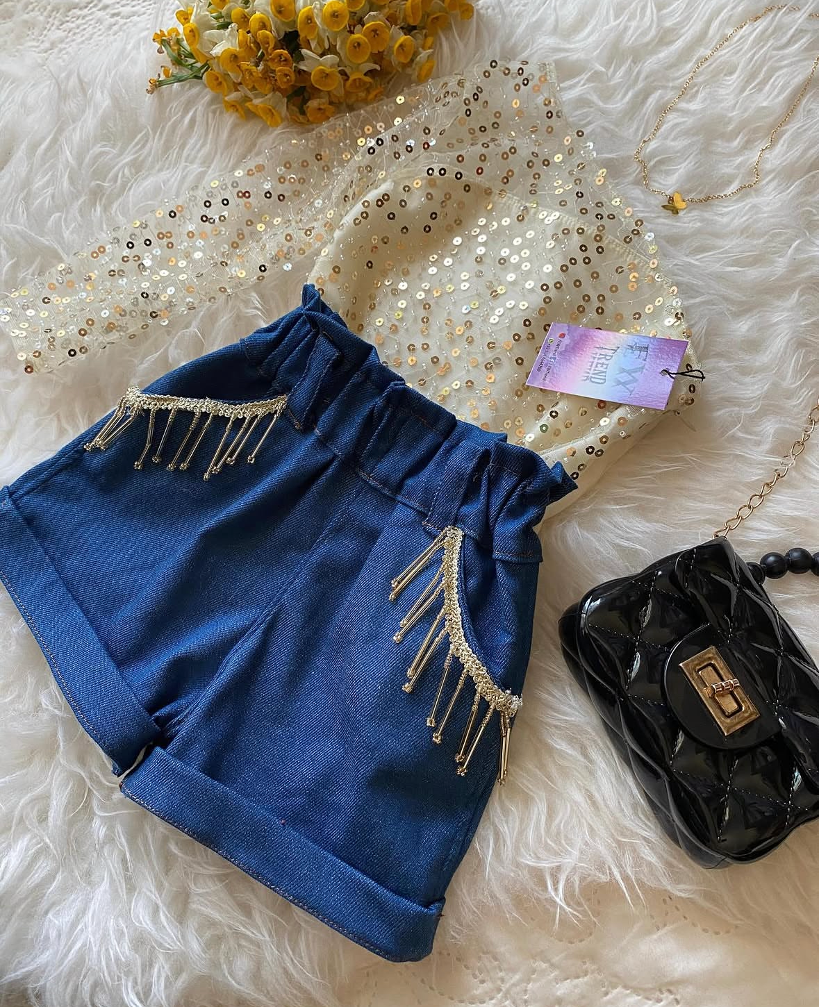 cutdana 1 hand top with trendy fancy short