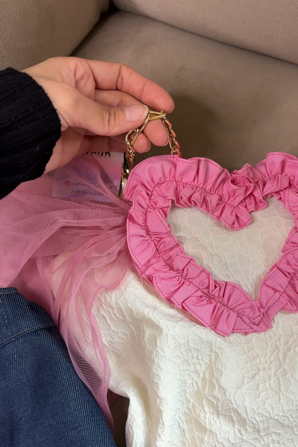 Off shoulder chain strip top with  heart frill jeans